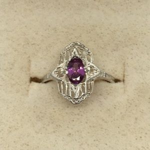 0.44ct Rhodolite Garnet Sterling Silver antique style ring